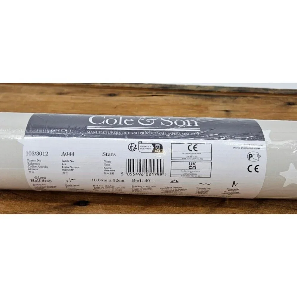 New Cole & Son Stars Wallpaper  103/3012 A044 Grey and White